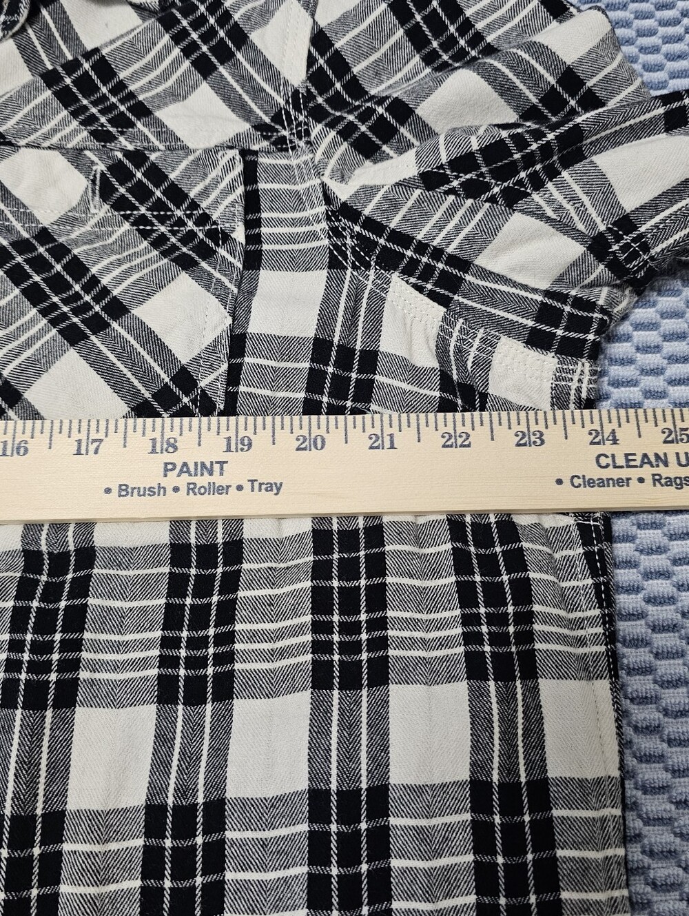 Duluth Trading Plaid Flannel Black & White Women's Long Sleeves Polo Shirt Sz XL - Picture 5 of 6